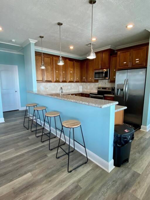 Oceanfront Home Near Hollybeach Cameron Extérieur photo